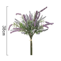 Bouquet de fleurs artificielles de lavande réaliste