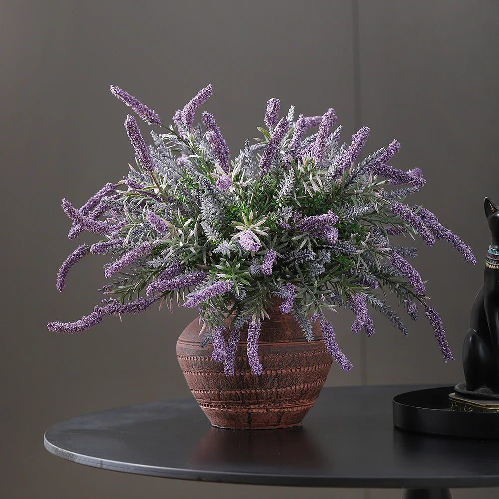 Bouquet de fleurs artificielles de lavande réaliste