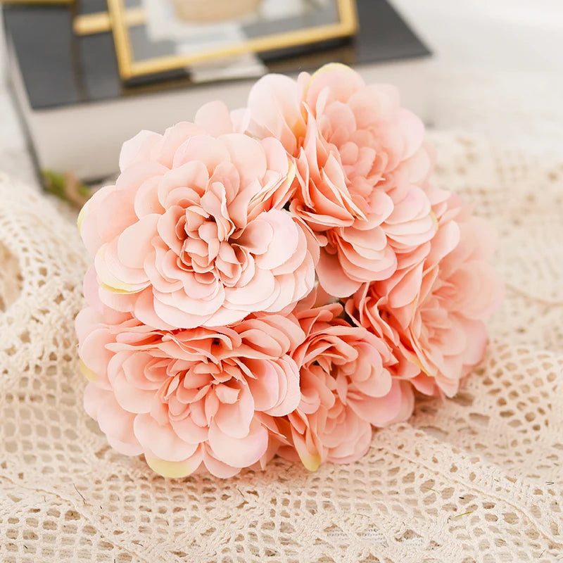 Bouquet de 5 magnifiques pivoines artificielles blanches