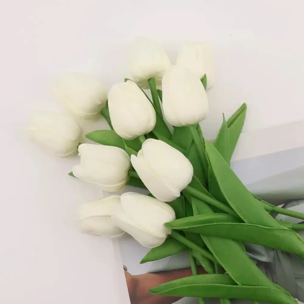 Tulipes artificielles réalistes naturelles