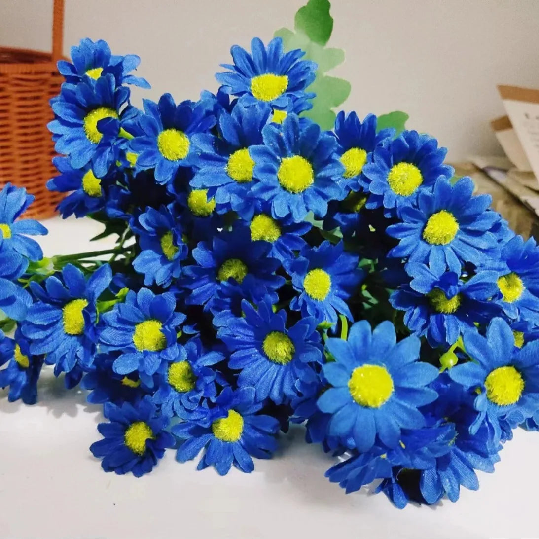 Bouquets de marguerites artificielles